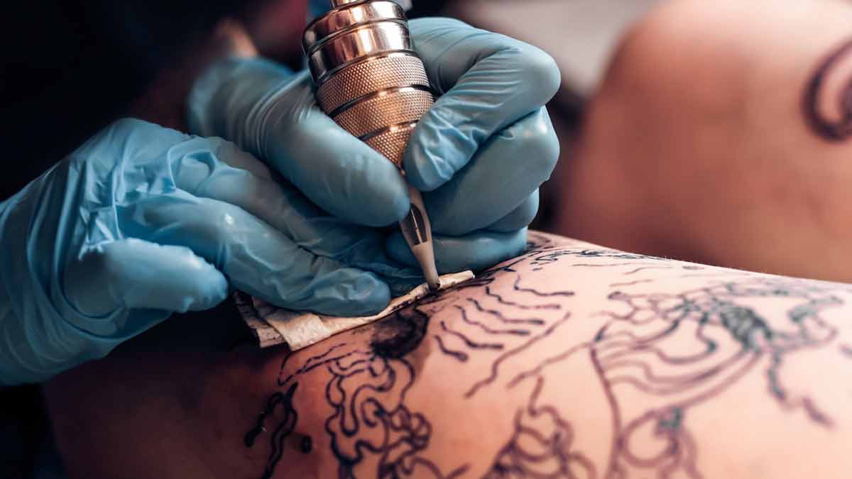 Découvrez ce que font réellement les tatouages à notre système immunitaire