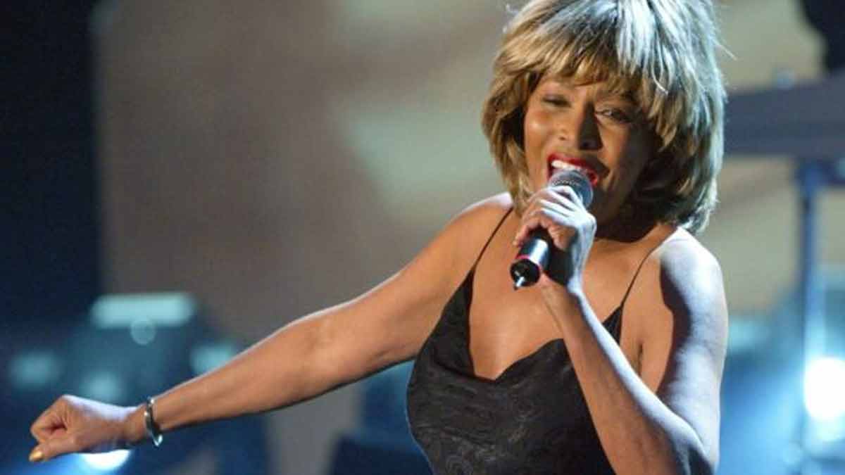 ALERTE Mort de Tina Turner La légende du rock a tiré ses révérences à 83 ans, on a tous une de ses chansons dans la tête !