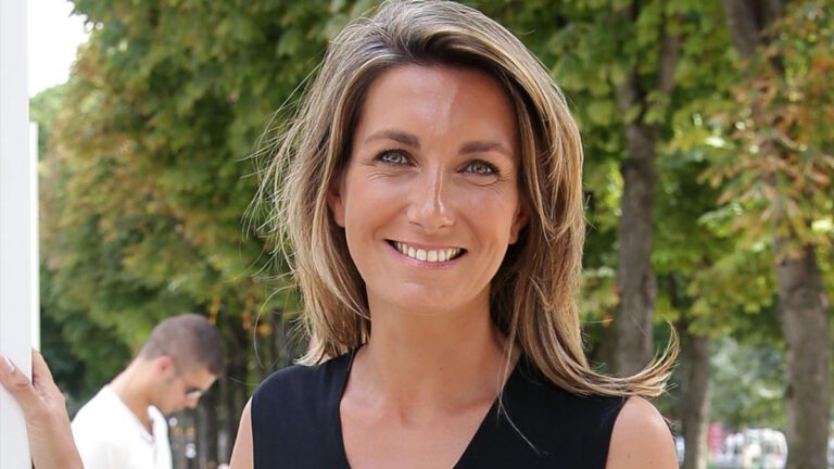 anne-claire-coudray-se-lance-dans-le-cinema-la-journaliste-affirme-etre-prete-a-quitter-le-jt-de-tf1