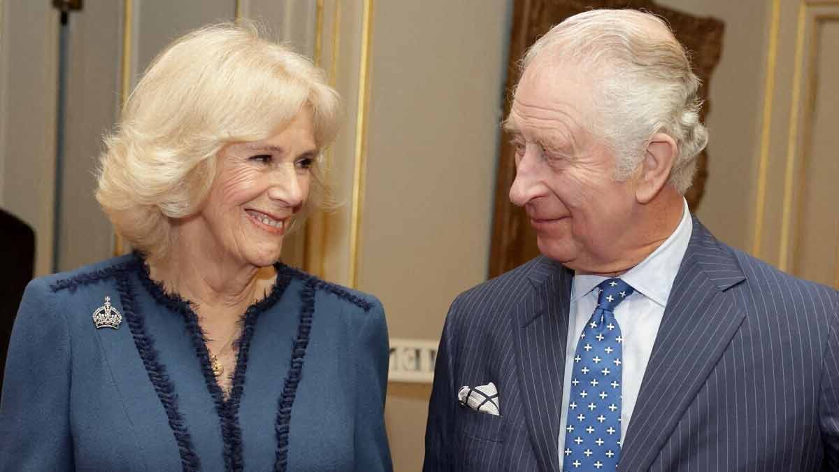 Charles III et Camilla en France : ce détail étonnant qui a dicté le choix de leur voiture