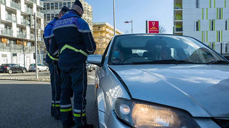 À Cambrai, la Police arrête les automobilistes qui avaient respecté le Code de la route