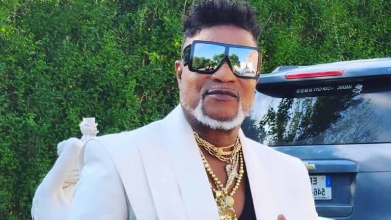 Koffi Olomide annule son concert à Genève en pointant du doigt un « piège » et une « arnaque »