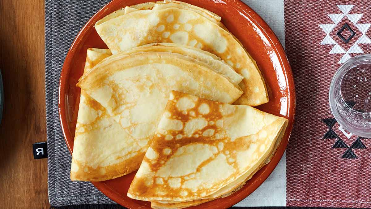 Voici la recette inratable de crêpes moelleuses d’Hervé Cuisine