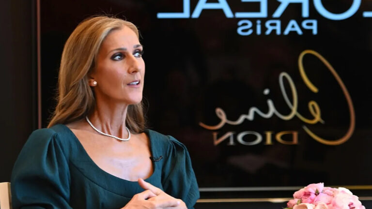 L’hymne à la laquevidéo Céline Dion Fashion week : Céline Dion, rajeunie de dix ans, inaugure le défilé L’Oréal à Paris