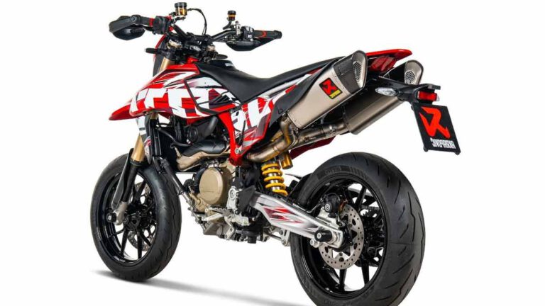 Akrapovic fait des créations pour Ducati Hypermotard 698 Mono